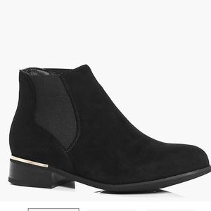 Black Chelsea boots with metallic detail size 10
